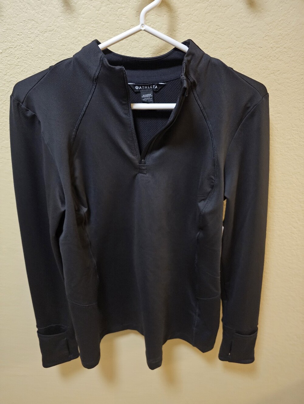 Athleta Women's Black Whistler Half Zip Long Sleeve Tops